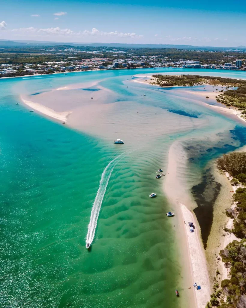 2020_BNE_BribieIsland_PumicestonePassage_Islands_@drew_j_brown